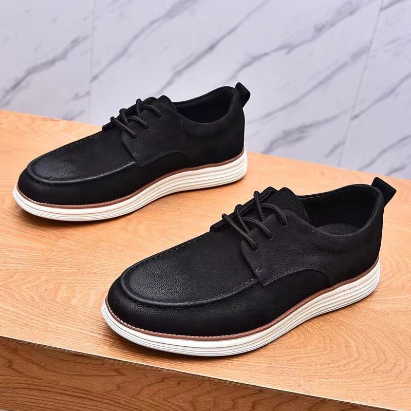 Pra*a casual shoes